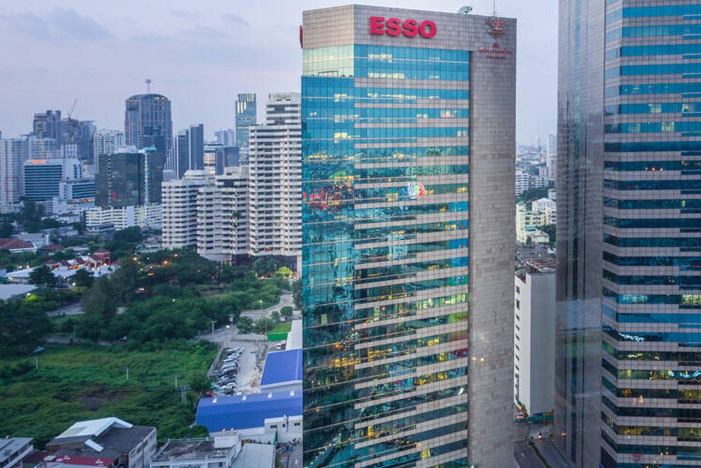 บางจาก ขึ้นเบอร์หนึ่งโรงกลั่นของไทย ESSO ปิดตำนานบริษัท 129 ปี